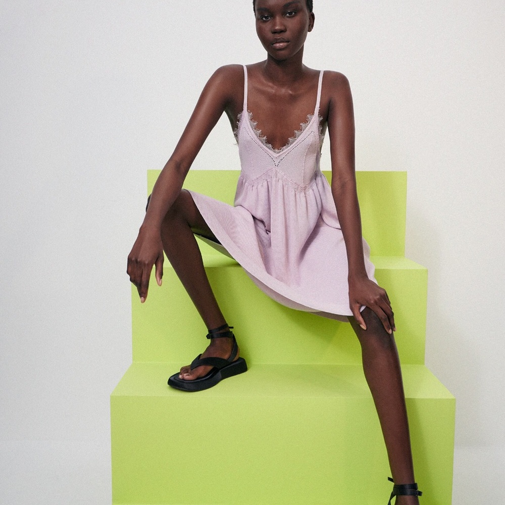 Zara - knit lavender dress with lace detail